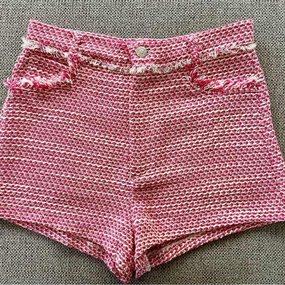 Zara NWOT , Women’s Dress Shorts - Picture 2 of 4
